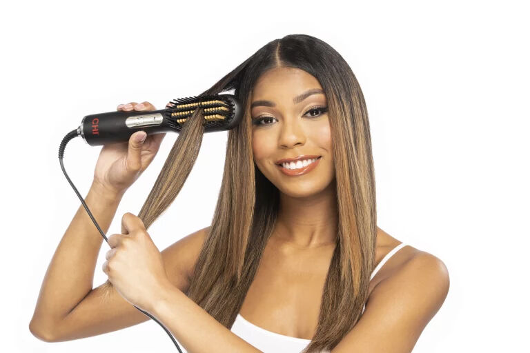CHI 3in1 Hot Smoothing Dryer Brush Wins 2022 NewBeauty Choice Award